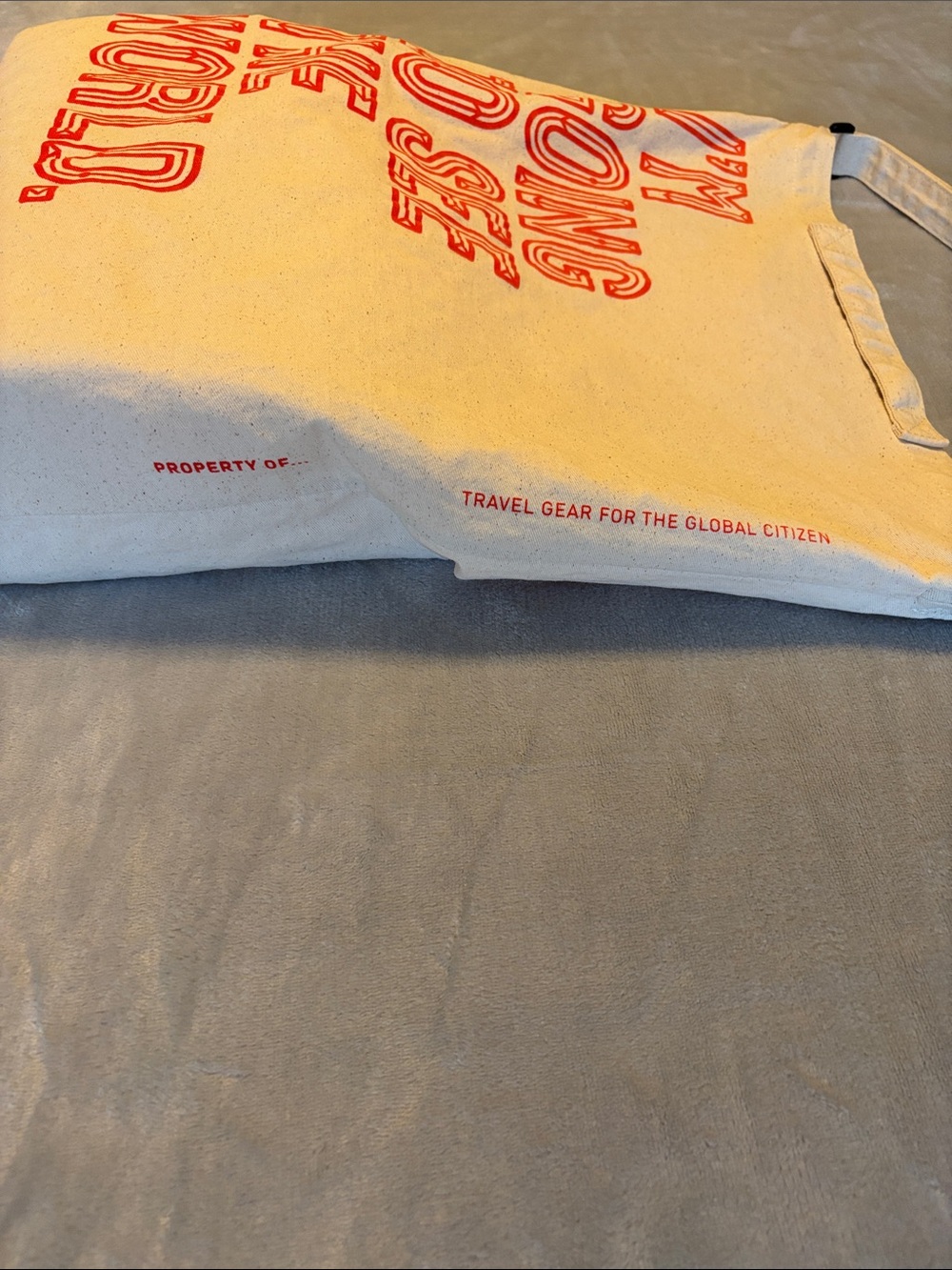 The Property Of Canvas Tote Bag Red Travel Slogan I'm Going to See the World - Picture 2 of 9